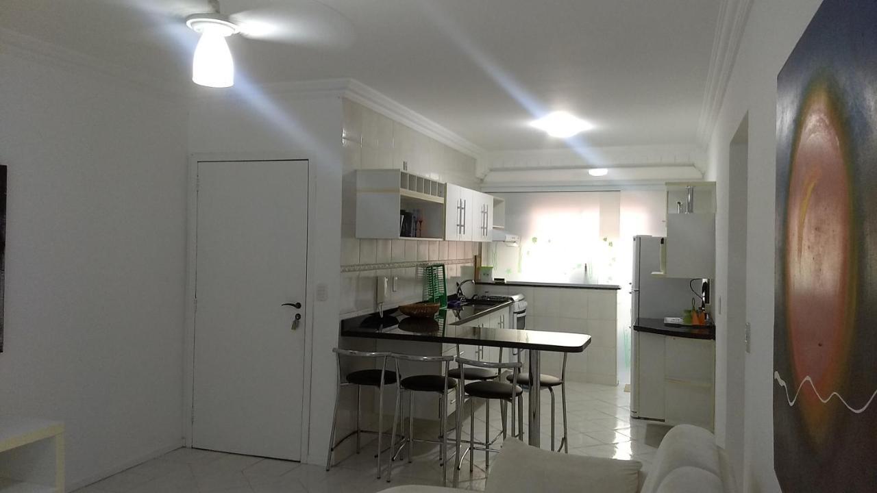 Apto 02 quartos Praia da Conceição Bombinhas SC Extérieur photo