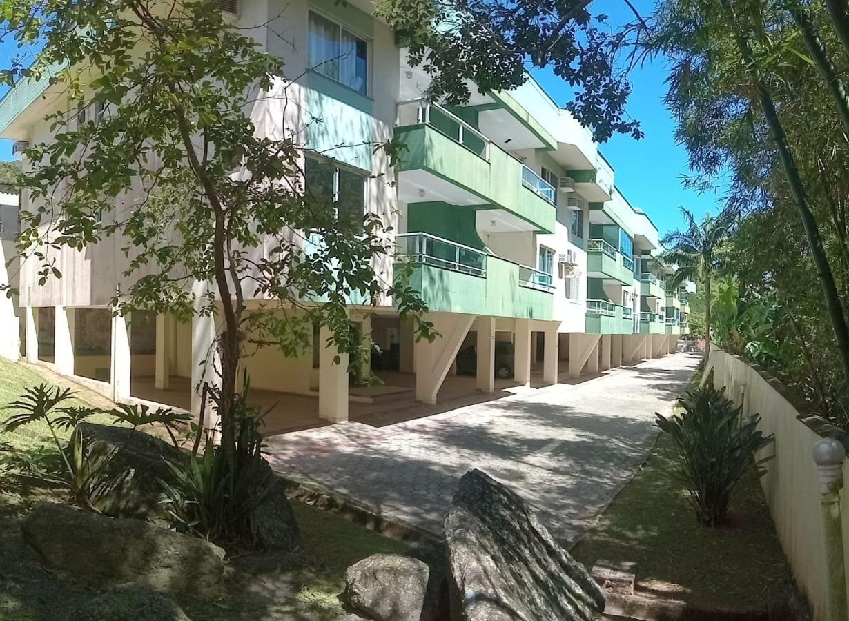 Apto 02 quartos Praia da Conceição Bombinhas SC Extérieur photo